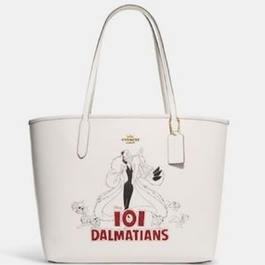 Coach x Disney 101 Dalmatians Cruella